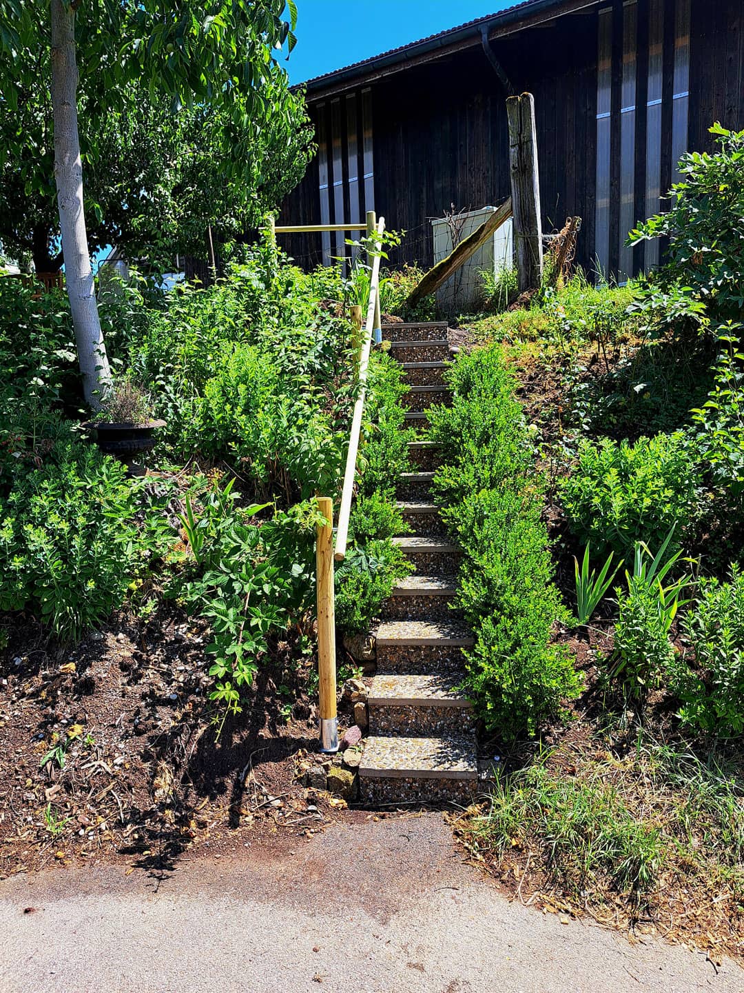 Garten Tremme Gelaender nachher